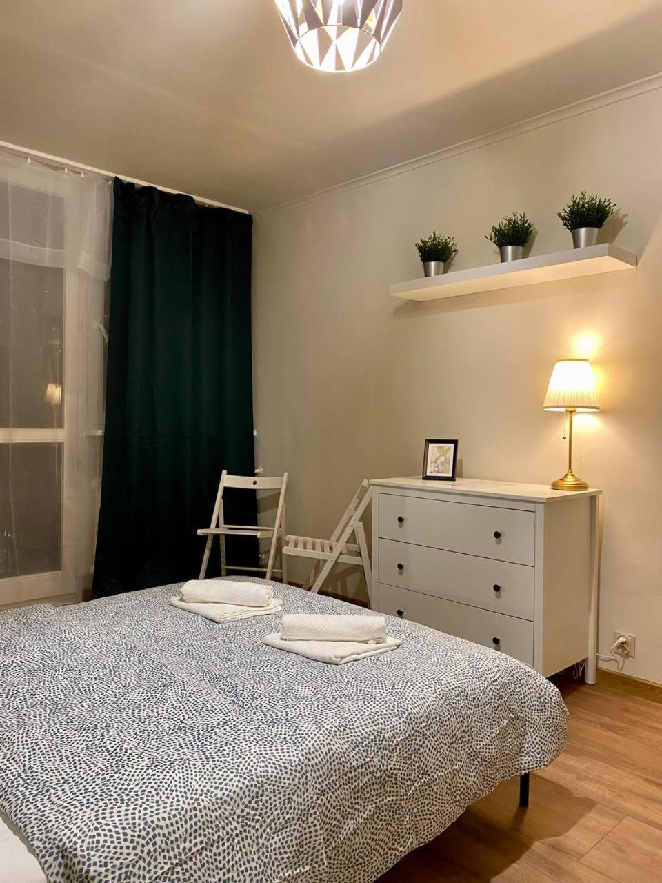 Halby Rooms Rondo Onz Варшава Екстериор снимка